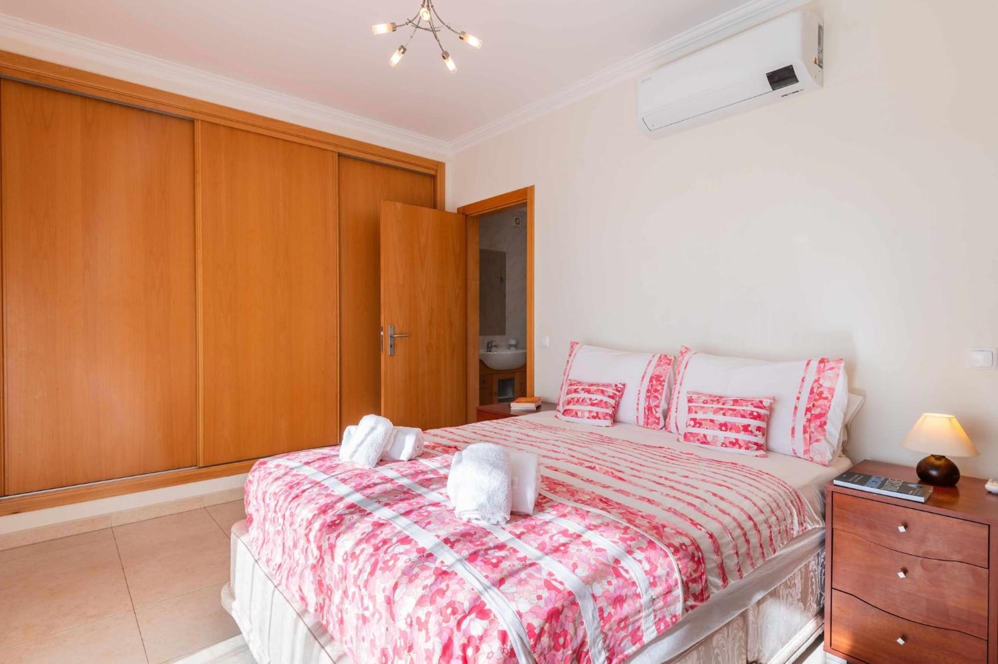 Balaia Residense Penthouse 2 Bedroom With Pool