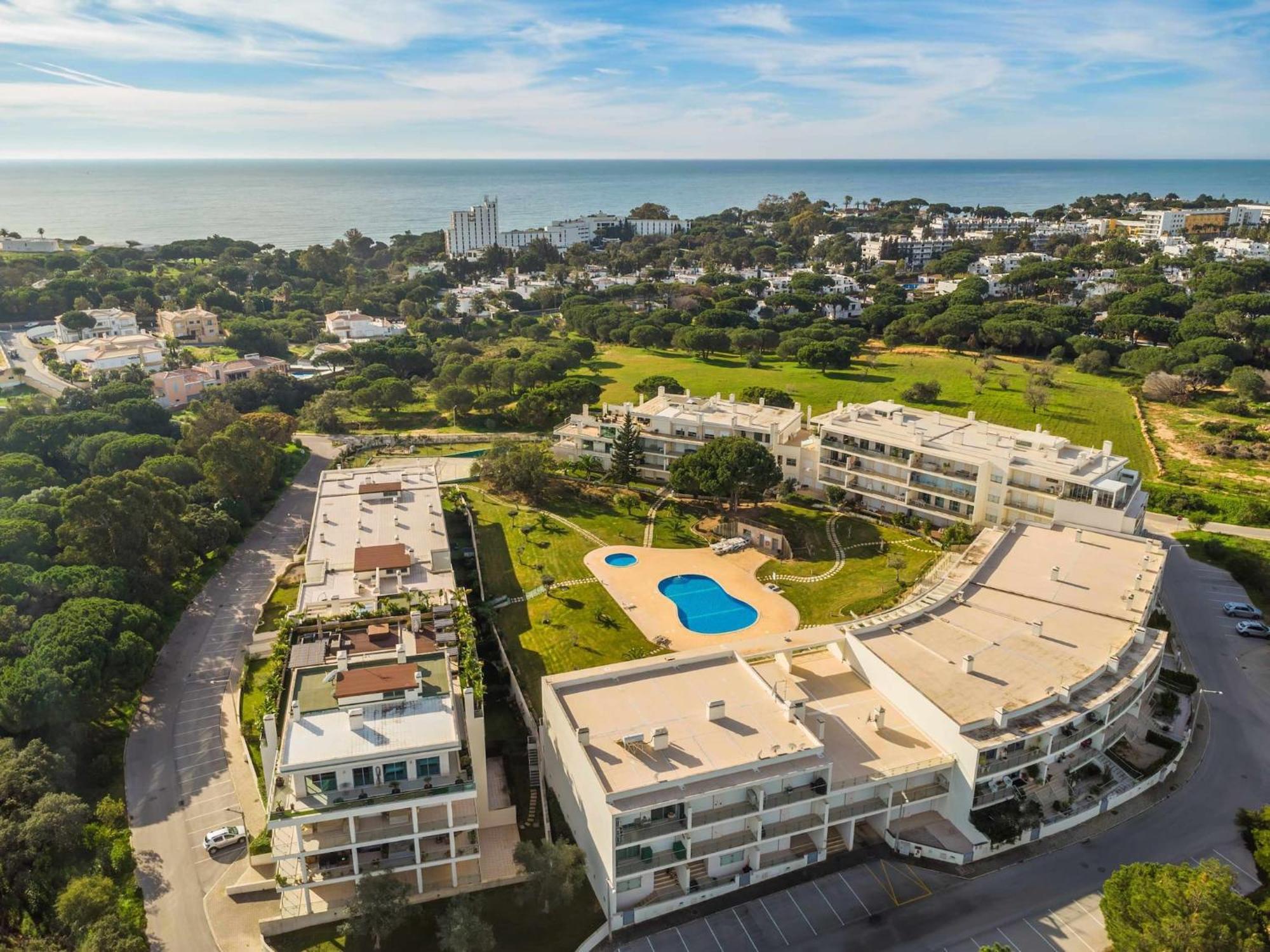 Balaia Residense Penthouse 2 Bedroom With Pool